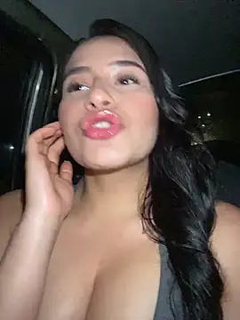 andrea gomes  online show from 02-16-26, 06:53