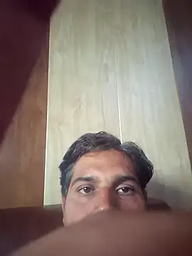 johnny8731 online show from 12-14-25, 09:47