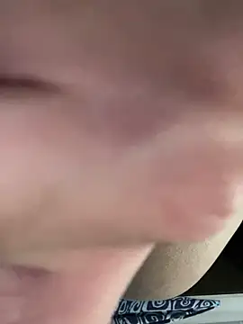 Snapshot of Mehdi0908el chatting on 09-14-25, 02:49 Mehdi0908el online show from 09-14-25, 02:49