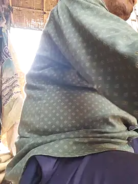 Snapshot of hot_integer chatting on 10-30-25, 10:49 hot integer online show from 10-30-25, 10:49