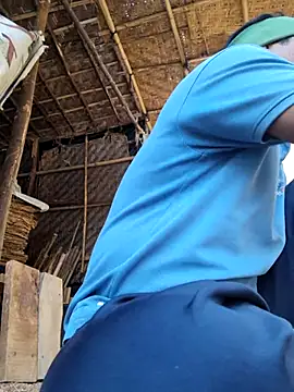 Snapshot of hot_integer chatting on 11-29-25, 11:02 hot integer online show from 11-29-25, 11:02