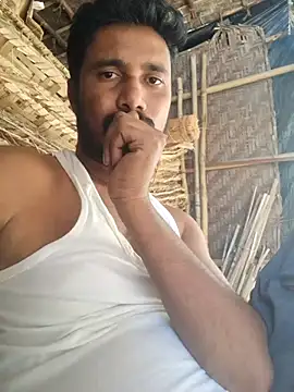 Snapshot of hot_integer chatting on 02-24-26, 10:35 hot integer online show from 02-24-26, 10:35