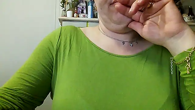 mimi19820 online show from 03-17-25, 08:18