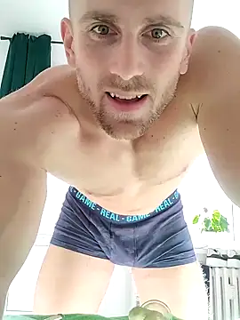 trainwithme online show from 10-15-25, 08:25