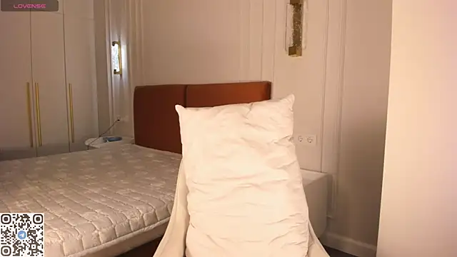 Snapshot of ayami_lia chatting on 11-11-25, 12:10 ayami lia online show from 11-11-25, 12:10