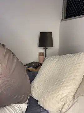 Snapshot of haku_kanjy chatting on 10-21-25, 01:50 haku kanjy online show from 10-21-25, 01:50