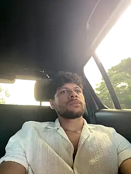 Snapshot of haku_kanjy chatting on 10-29-25, 08:32 haku kanjy online show from 10-29-25, 08:32