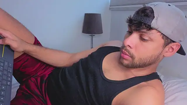 Snapshot of haku_kanjy chatting on 12-15-25, 08:57 haku kanjy online show from 12-15-25, 08:57