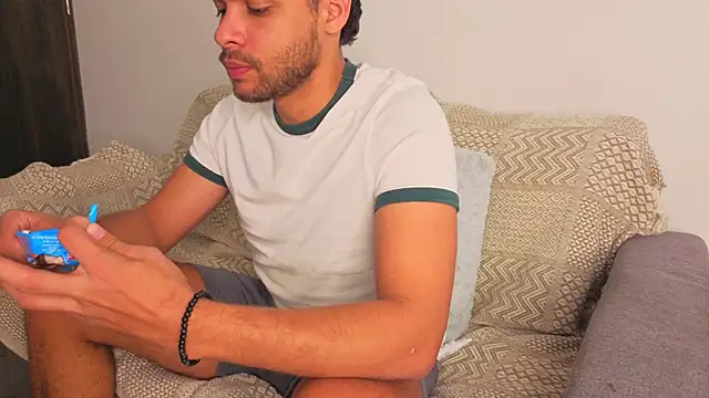 Snapshot of haku_kanjy chatting on 01-18-26, 07:28 haku kanjy online show from 01-18-26, 07:28