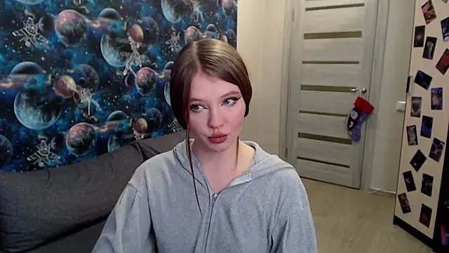 GinnyBlacky online show from 12-15-25, 06:23