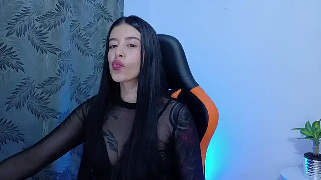 Misscarolsph online show from 06-13-26, 09:24