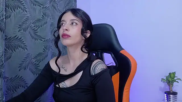 Misscarolsph online show from 06-22-26, 08:39