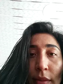 Elowyn online show from 09-28-25, 08:36