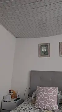 Elowyn online show from 11-09-25, 05:11