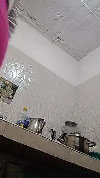 Elowyn online show from 12-04-25, 08:17