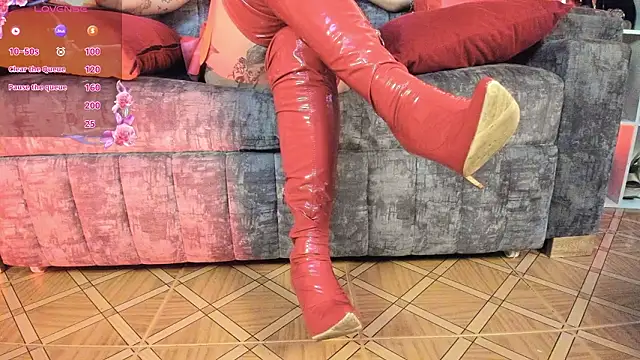 Snapshot of _LuanaDabbraccio chatting on 02-25-26, 03:43 LuanaDabbraccio online show from 02-25-26, 03:43