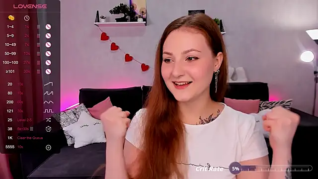 Snapshot of VelvetCherry_ chatting on 09-26-25, 09:02 VelvetCherry online show from 09-26-25, 09:02