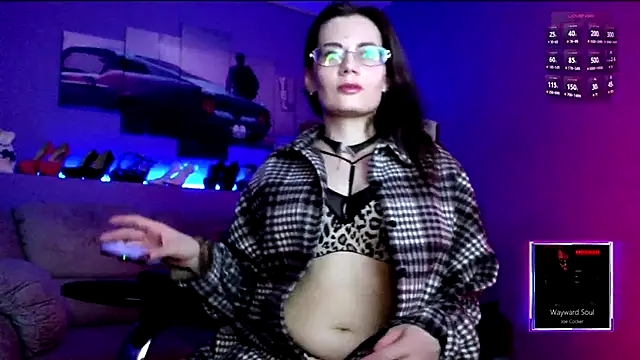 Snapshot of MilanaPure chatting on 03-15-25, 04:21 MilanaPure online show from 03-15-25, 04:21