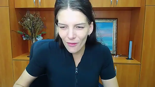 Snapshot of VanessaRey_ chatting on 09-29-25, 06:07 VanessaRey online show from 09-29-25, 06:07