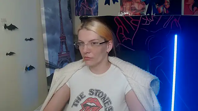 VanessaRey  online show from 05-01-26, 09:14