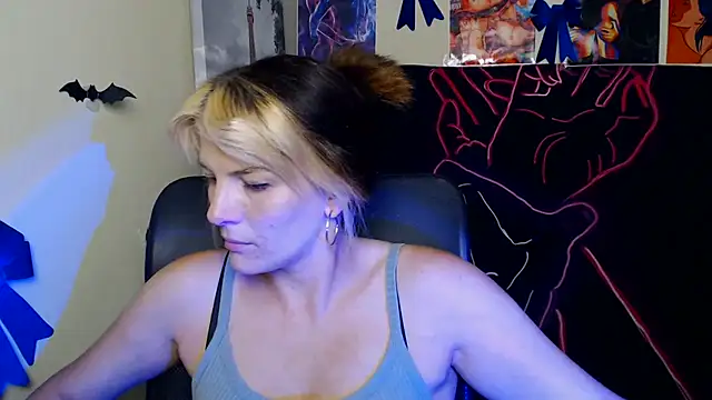 VanessaRey  online show from 07-17-26, 06:53