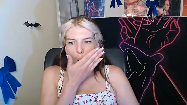 VanessaRey  online show from 07-27-26, 07:15