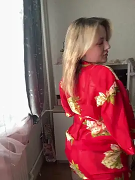 Snapshot of mollygirll chatting on 04-03-26, 01:09 mollygirll online show from 04-03-26, 01:09