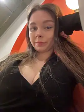 MilaBee online show from 03-04-26, 11:16