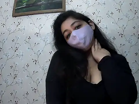 Snapshot of sonali4 chatting on 10-18-25, 03:35 sonali4 online show from 10-18-25, 03:35