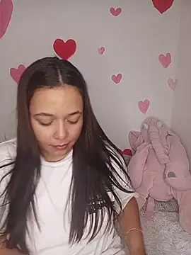 Deepika padukoneNisha online show from 09-27-25, 06:29