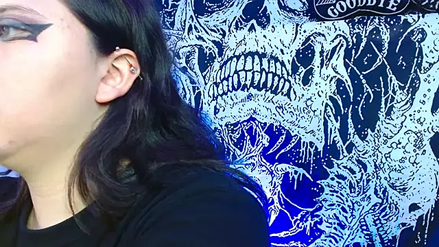 mikaskullcs online show from 10-08-25, 03:59