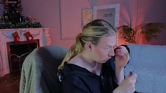 Jes Solar online show from 12-20-25, 09:55