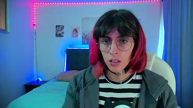 goth minerva online show from 02-11-26, 01:38