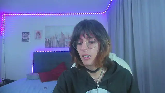 goth minerva online show from 07-17-26, 01:29