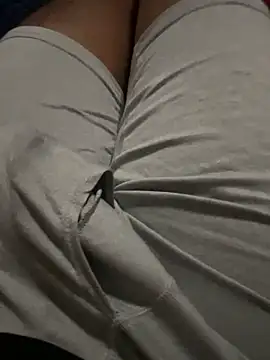 Snapshot of Djjhon69 chatting on 11-23-25, 08:36 Djjhon69 online show from 11-23-25, 08:36