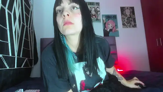 KARINNA  RAVEN online show from 11-29-25, 12:57