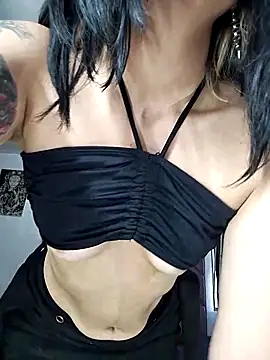 KARINNA  RAVEN online show from 04-25-26, 10:29