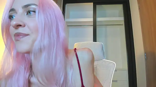 Snapshot of _Miss_Valentina_ chatting on 01-18-26, 03:27 Miss Valentina online show from 01-18-26, 03:27