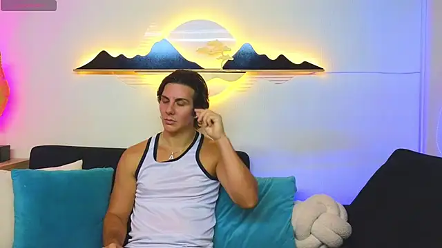 Snapshot of Almiboys chatting on 09-11-25, 04:45 Almiboys online show from 09-11-25, 04:45