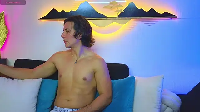 Snapshot of Almiboys chatting on 09-29-25, 03:44 Almiboys online show from 09-29-25, 03:44