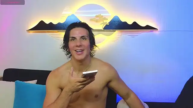 Snapshot of Almiboys chatting on 10-05-25, 11:57 Almiboys online show from 10-05-25, 11:57