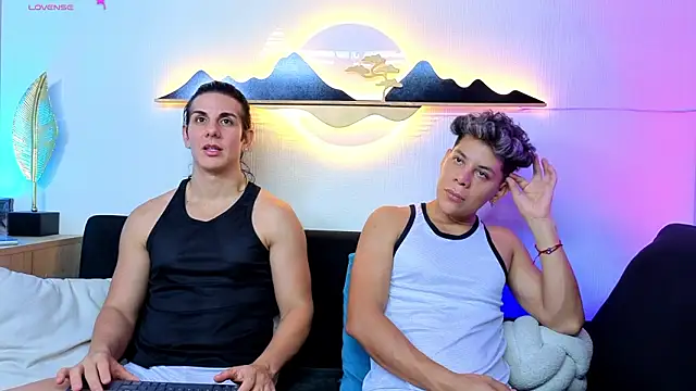 Snapshot of Almiboys chatting on 03-12-26, 02:50 Almiboys online show from 03-12-26, 02:50