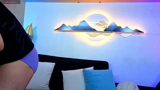 Snapshot of Almiboys chatting on 03-16-26, 01:22 Almiboys online show from 03-16-26, 01:22