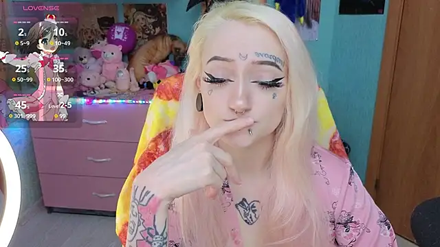 Manuela unicorn online show from 02-17-26, 08:37