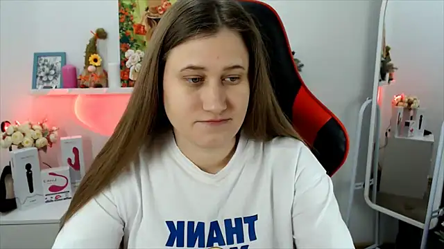 Lucky Lana online show from 12-15-25, 02:49