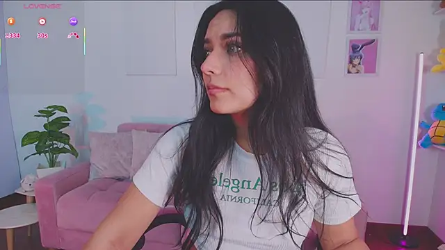 Snapshot of ariana_bae_ chatting on 10-14-25, 02:56 ariana bae online show from 10-14-25, 02:56