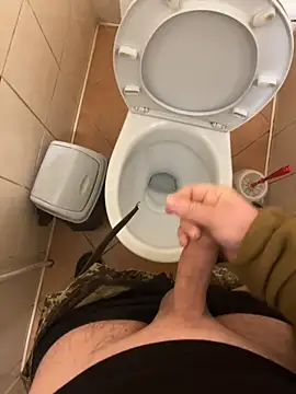 Snapshot of antonysside chatting on 11-27-25, 08:33 antonysside online show from 11-27-25, 08:33