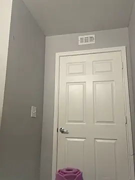 Snapshot of msvelvet20 chatting on 03-27-26, 05:13 msvelvet20 online show from 03-27-26, 05:13