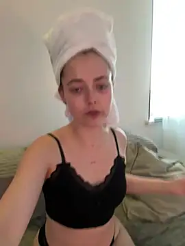 Snapshot of AshleyD_ chatting on 07-26-26, 03:52 AshleyD online show from 07-26-26, 03:52
