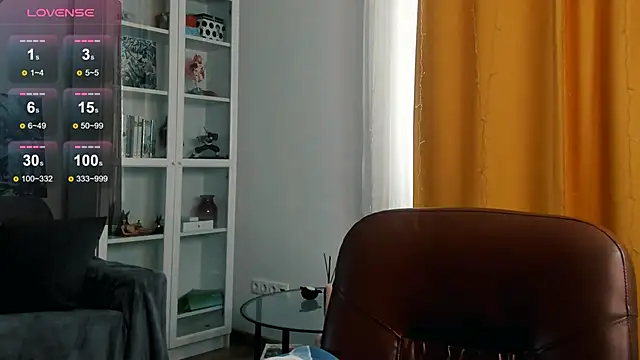 Lillllos online show from 11-29-25, 04:59